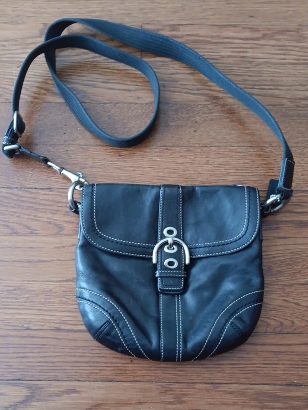 Coach Black Leather Crossbody with Contrast Stitching Rare